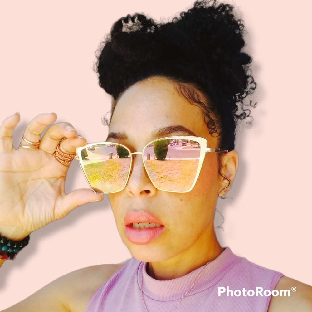 Rose Gold Mirror Lens Cat Eye Sunglasses 😎